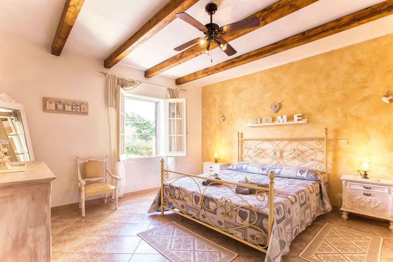 הוילה Canaglia Casa Vacanze La Guzzetta Ranch מראה חיצוני תמונה