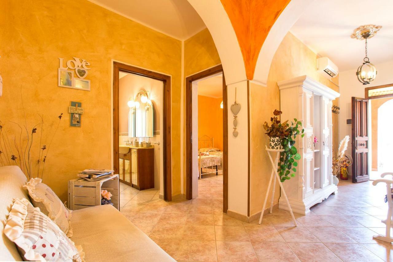הוילה Canaglia Casa Vacanze La Guzzetta Ranch מראה חיצוני תמונה